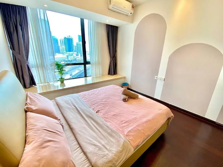 Apartment Hck9 4-6Pax 2Br/Walk Ciq/City View@Jb Johor Bahru