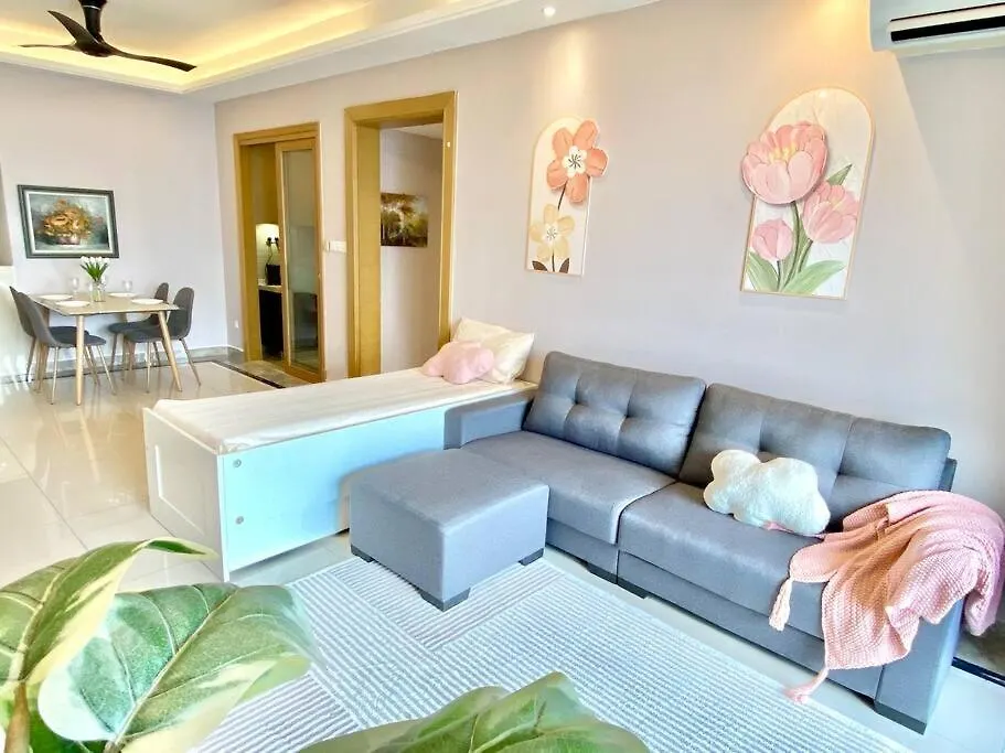 Apartment Hck9 4-6Pax 2Br/Walk Ciq/City View@Jb Johor Bahru Malaysia